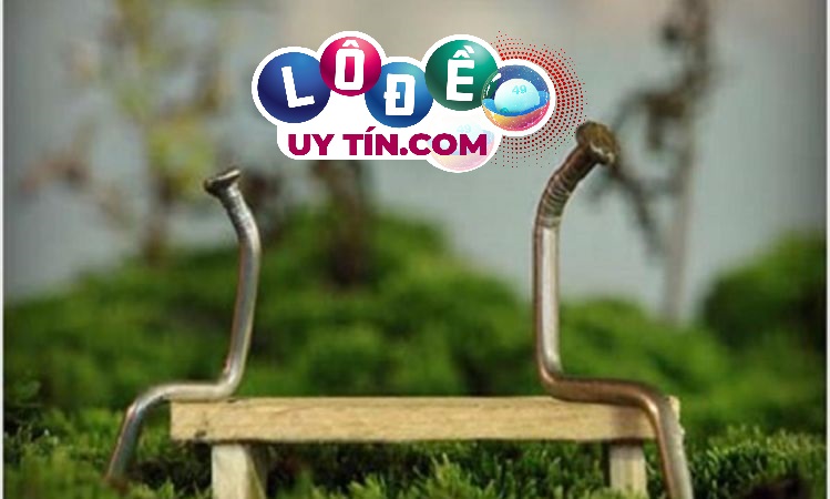 Mơ thấy đinh sắt đánh con gì may mắn? Giải mã giấc mơ